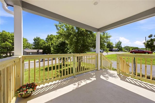 1306 Gibbs Road, Kansas City, KS 66103
