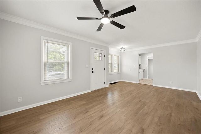 1306 Gibbs Road, Kansas City, KS 66103