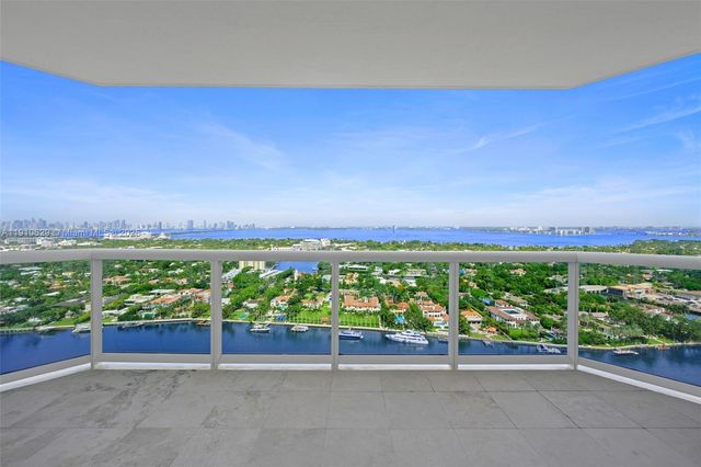 4779 Collins Ave 3206, Miami Beach, FL 33140