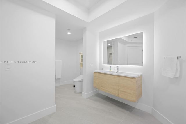 4779 Collins Ave 3206, Miami Beach, FL 33140