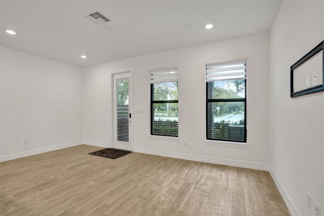 8355 NW 7th Place, Plantation, FL 33324