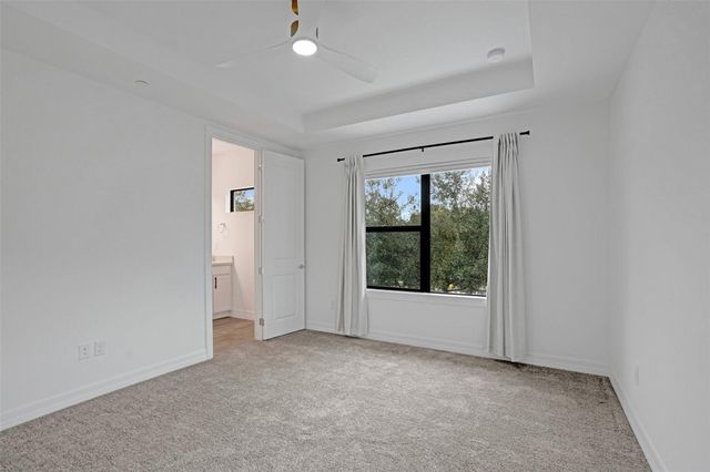 8355 NW 7th Place, Plantation, FL 33324