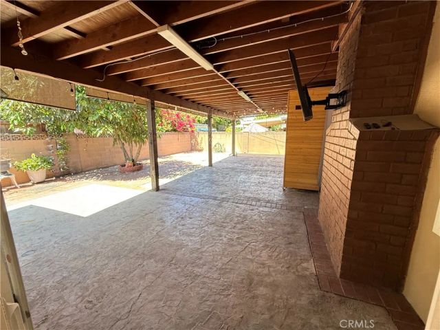 1916 S Wood, Santa Ana, CA 92704