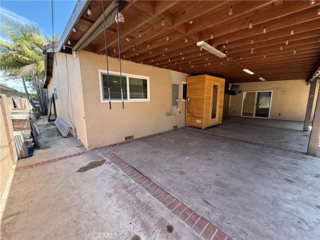 1916 S Wood, Santa Ana, CA 92704