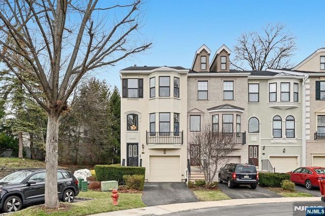 349 Wilshire Drive 3050, Nutley, NJ 07110