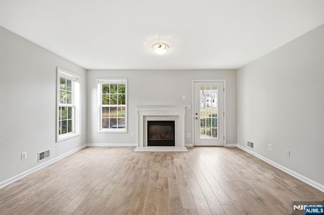 349 Wilshire Drive 3050, Nutley, NJ 07110