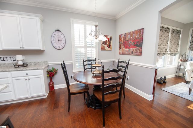 642 Cub Branch Drive, Spartanburg, SC 29301