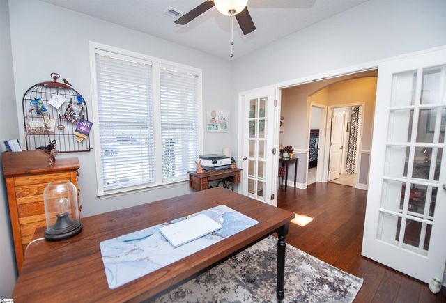 642 Cub Branch Drive, Spartanburg, SC 29301