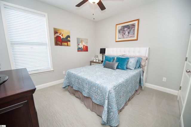 642 Cub Branch Drive, Spartanburg, SC 29301