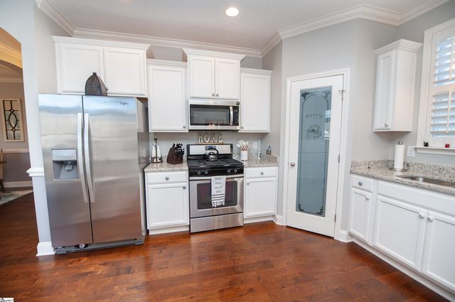 642 Cub Branch Drive, Spartanburg, SC 29301