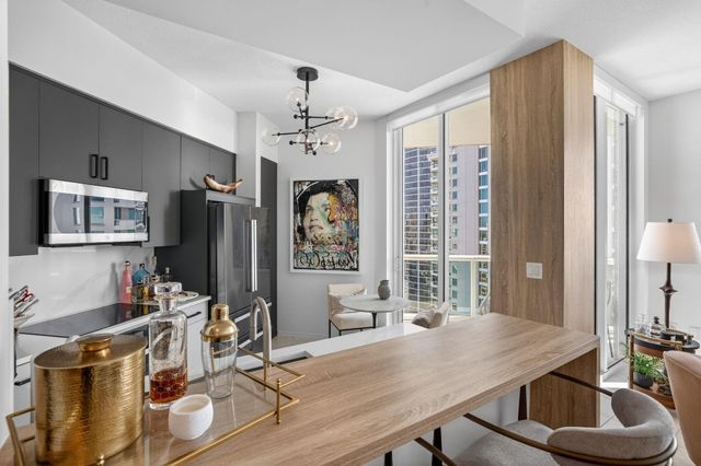 347 N New River Drive PH 6, Fort Lauderdale, FL 33301