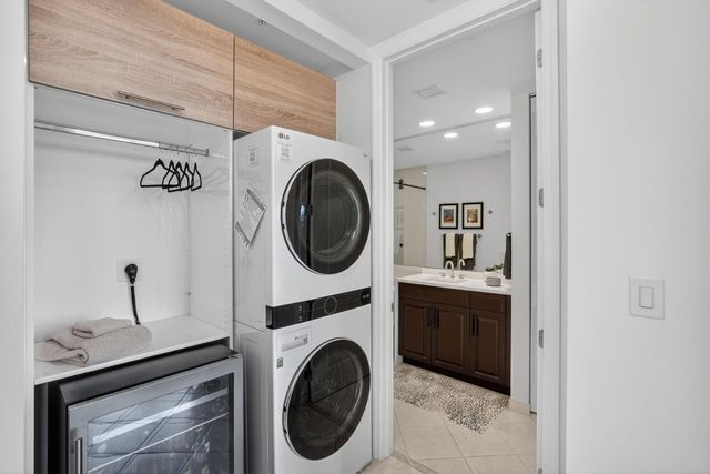 347 N New River Drive PH 6, Fort Lauderdale, FL 33301