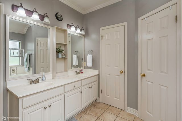 4228 Parkridge Drive, Benton, LA 71006