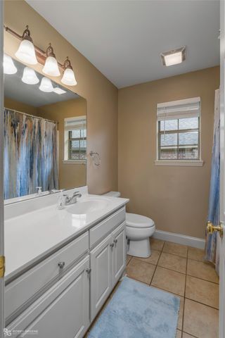 4228 Parkridge Drive, Benton, LA 71006