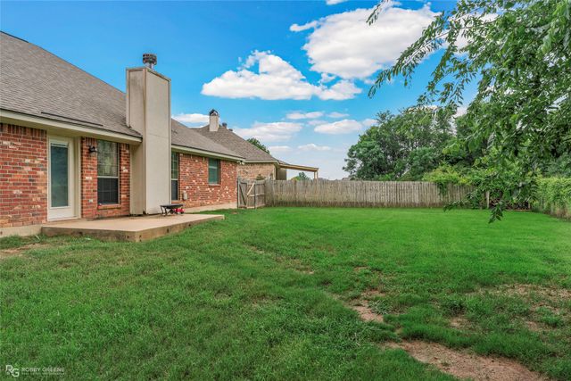 4228 Parkridge Drive, Benton, LA 71006