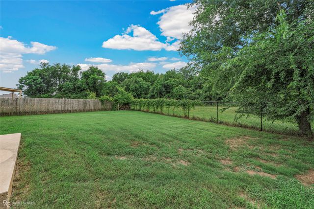 4228 Parkridge Drive, Benton, LA 71006