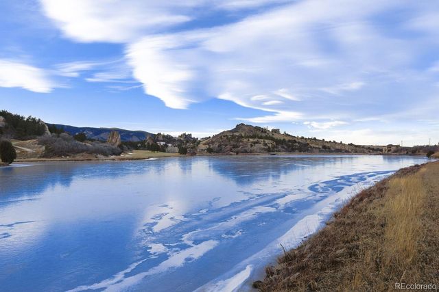 5425 Country Club Drive, Larkspur, CO 80118