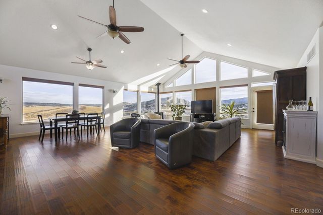 5425 Country Club Drive, Larkspur, CO 80118