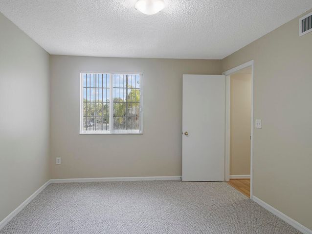 100 CRESTWOOD Court N 109, Royal Palm Beach, FL 33411