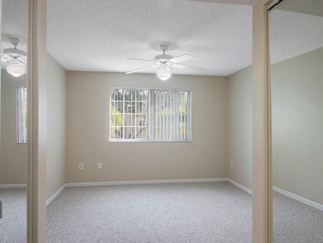 100 CRESTWOOD Court N 109, Royal Palm Beach, FL 33411
