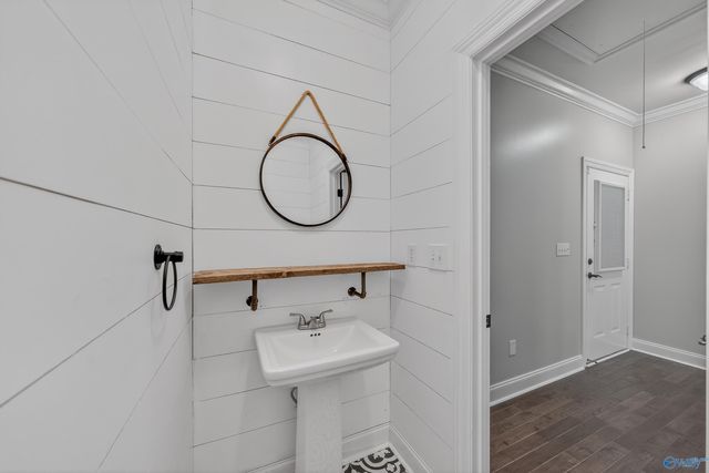 3121 Cathedral Caverns Highway, Grant, AL 35747