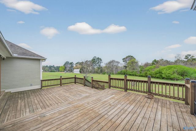 3121 Cathedral Caverns Highway, Grant, AL 35747