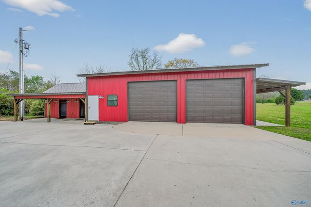 3121 Cathedral Caverns Highway, Grant, AL 35747