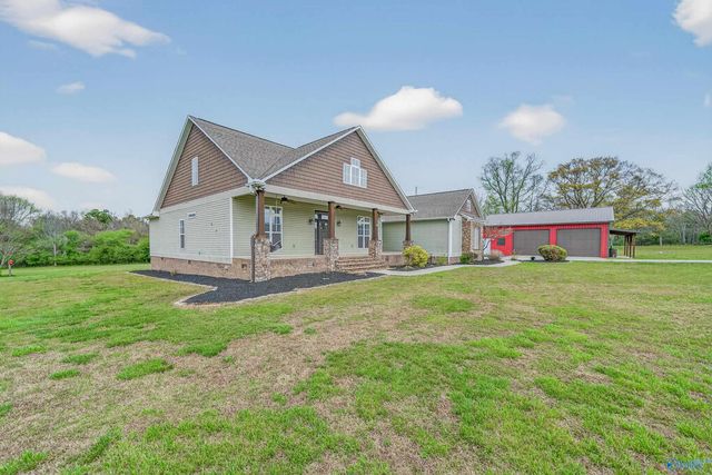 3121 Cathedral Caverns Highway, Grant, AL 35747