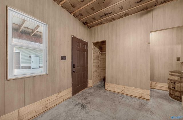 3121 Cathedral Caverns Highway, Grant, AL 35747