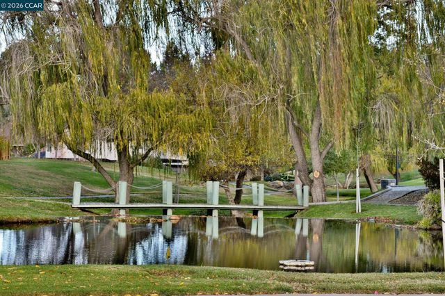 1358 Swallowtail Rd, Concord, CA 94521