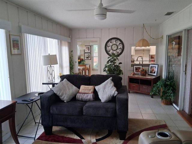 9014 SEVERN LANE 8, New Port Richey, FL 34655