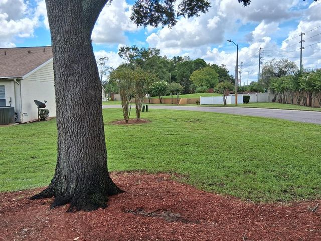 9014 SEVERN LANE 8, New Port Richey, FL 34655