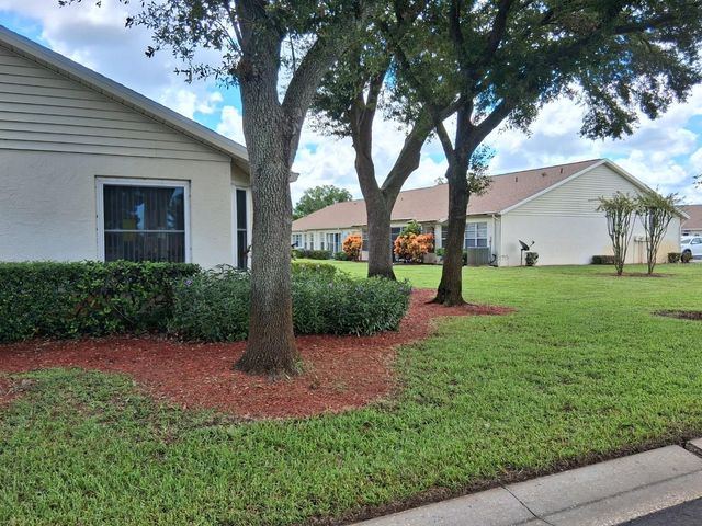 9014 SEVERN LANE 8, New Port Richey, FL 34655