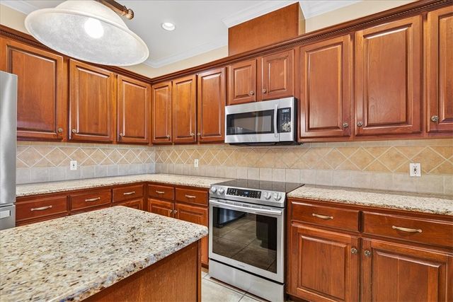 7022 Dunsford Dr, Corpus Christi, TX 78413