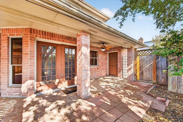 7022 Dunsford Dr, Corpus Christi, TX 78413
