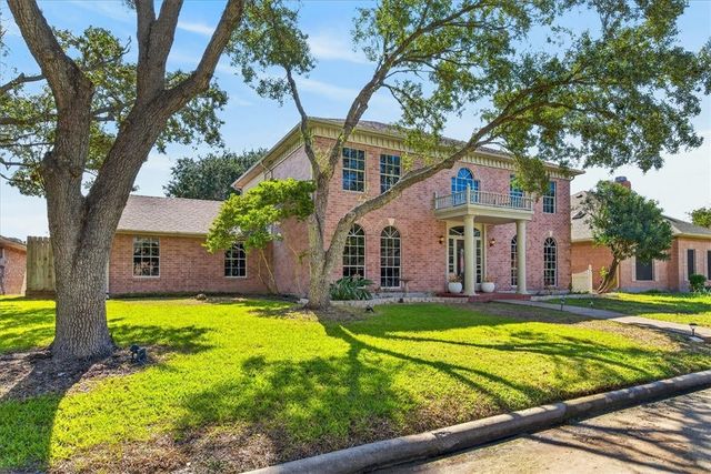 7022 Dunsford Dr, Corpus Christi, TX 78413