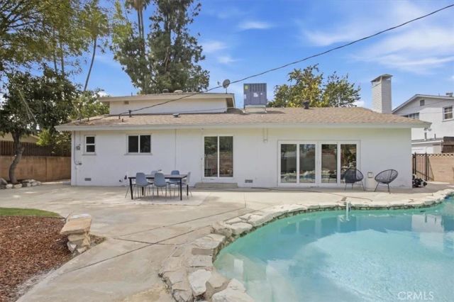 7812 Fairchild Street, Winnetka, CA 91306