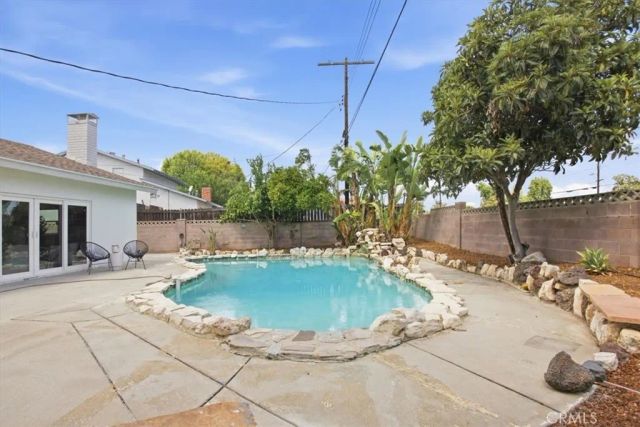 7812 Fairchild Street, Winnetka, CA 91306