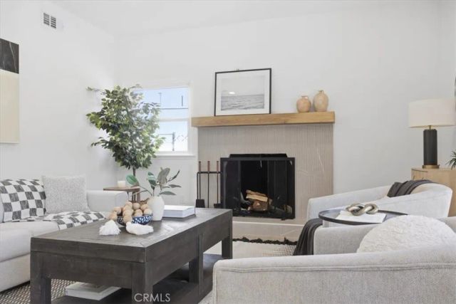 7812 Fairchild Street, Winnetka, CA 91306