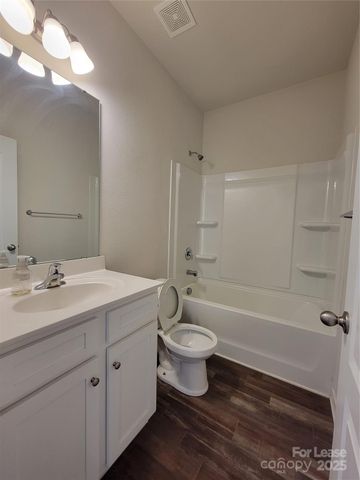 8712 Highgate Drive, Charlotte, NC 28215