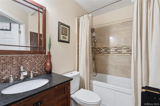 863 Home Street, Bronx, NY 10459