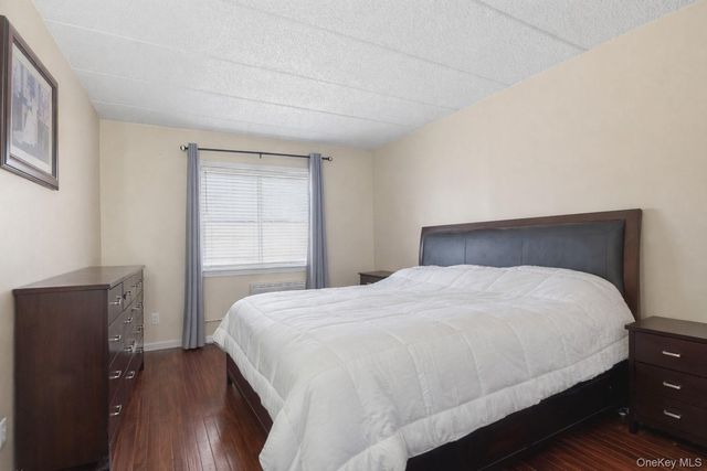 863 Home Street, Bronx, NY 10459