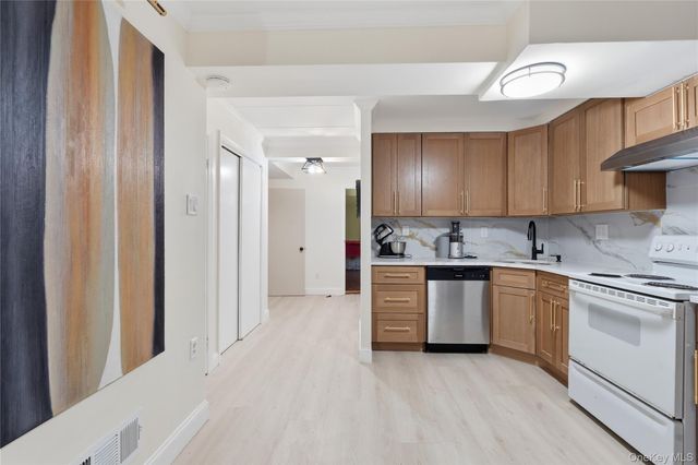 863 Home Street, Bronx, NY 10459