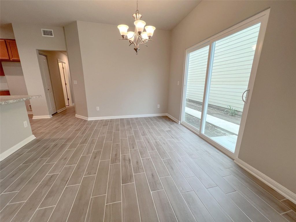 676 Ferrule DR, Kyle, TX 78640