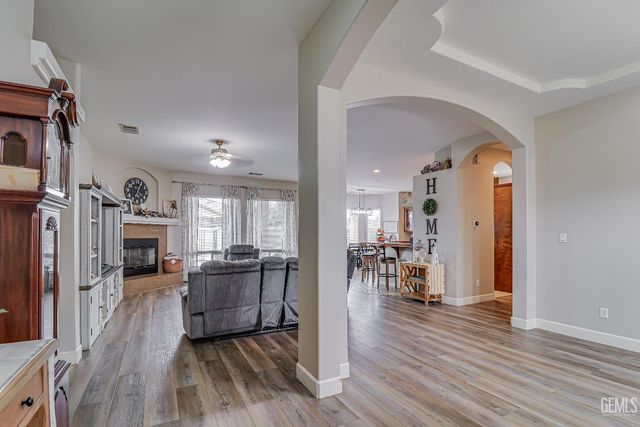 13103 Induran Drive, Bakersfield, CA 93314