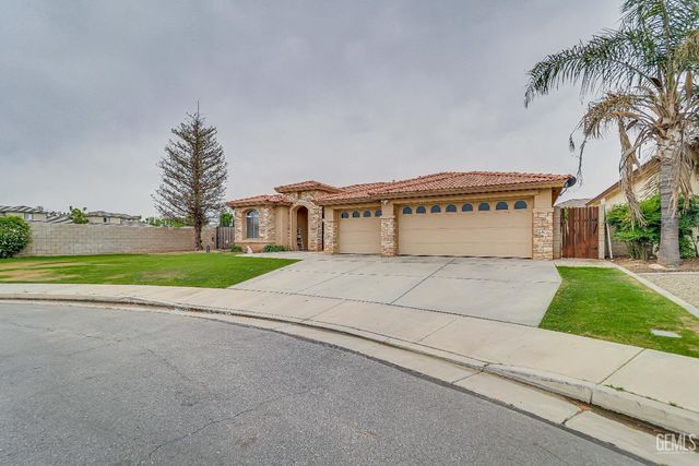 13103 Induran Drive, Bakersfield, CA 93314