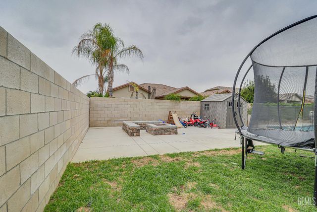 13103 Induran Drive, Bakersfield, CA 93314