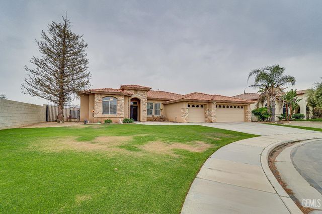 13103 Induran Drive, Bakersfield, CA 93314