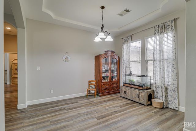 13103 Induran Drive, Bakersfield, CA 93314