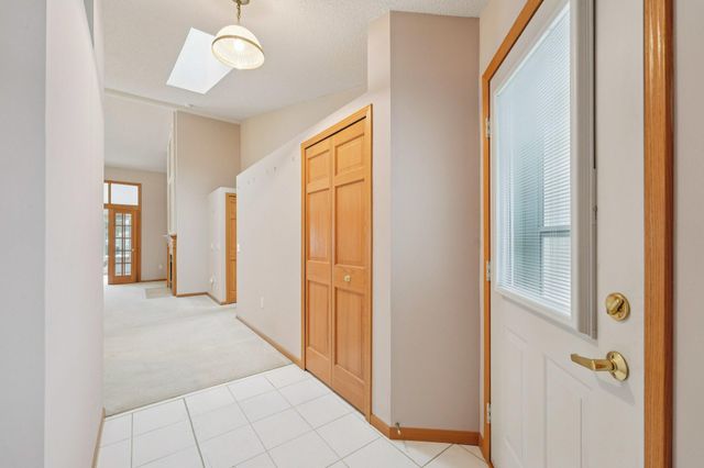 7548 Ojibway Park, Woodbury, MN 55125